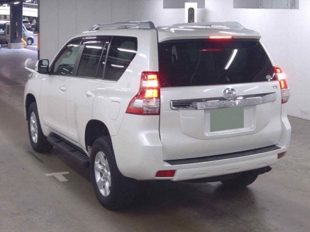 TOYOTA LAND CRUISER PRADO.