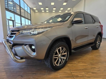 TOYOTA FORTUNER