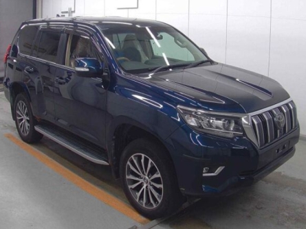 TOYOTA LAND CRUISER PRADO.